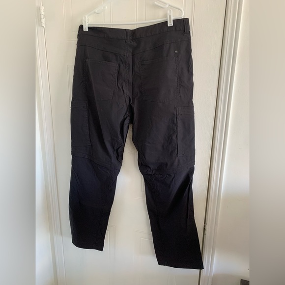 LIKE NEW MEC Mochilero Stretch Convertible Hiking / Outdoor Pants 38W/30L - Picture 3 of 8